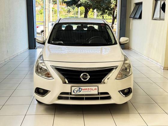 NISSAN VERSA 1.6 16V FLEXSTART UNIQUE 4P MANUAL NISSAN VERSA 1.6 16V FLEXSTART UNIQUE 4P MANUAL